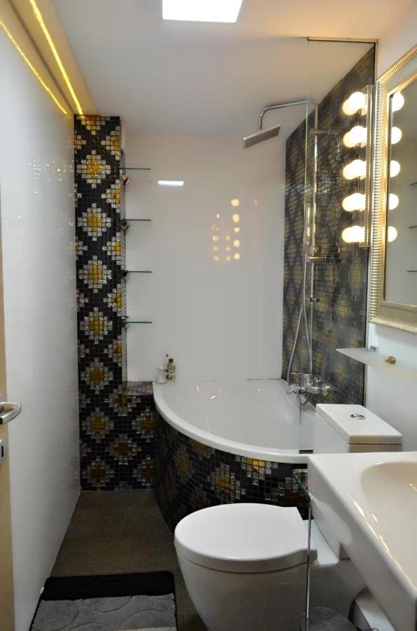 Appartamento Apartament Confort Panu Bucarest Esterno foto
